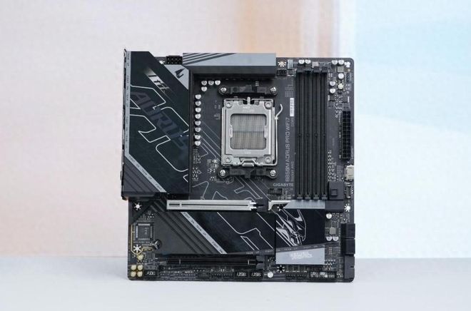 顾的选择技嘉主板之B850M电竞雕pg电子免费模拟器面向主流与升级兼(图6)